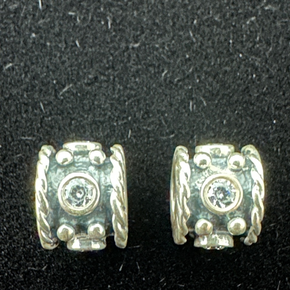 Pandora retired Oxy Crown sterling silver charm set of 2 with clear CZ - Picture 9 of 9